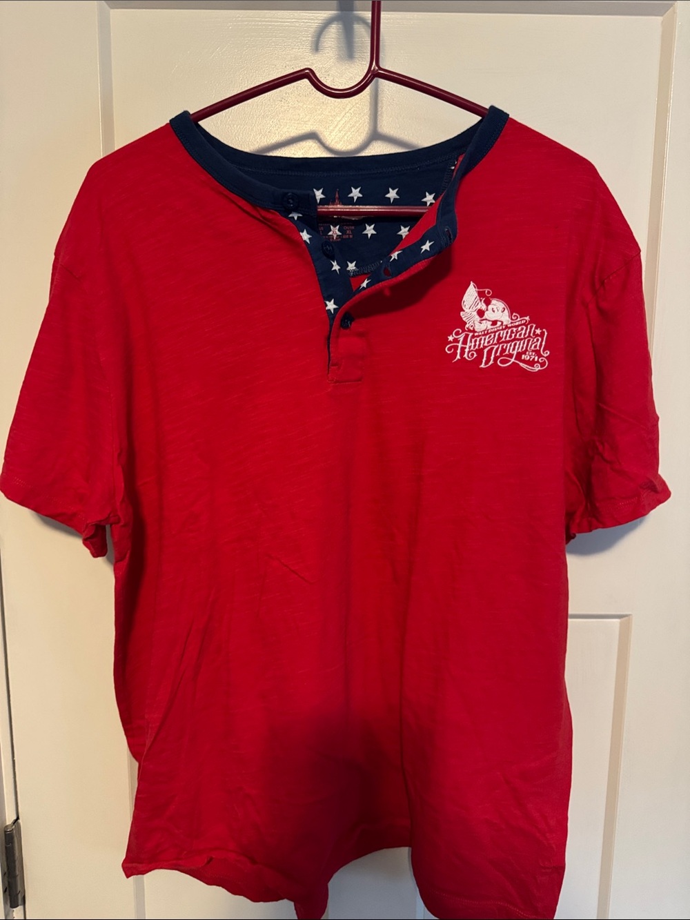 Men’s Walt Disney World Mickey Americana Red Short-Sleeve Top with Navy Trim
